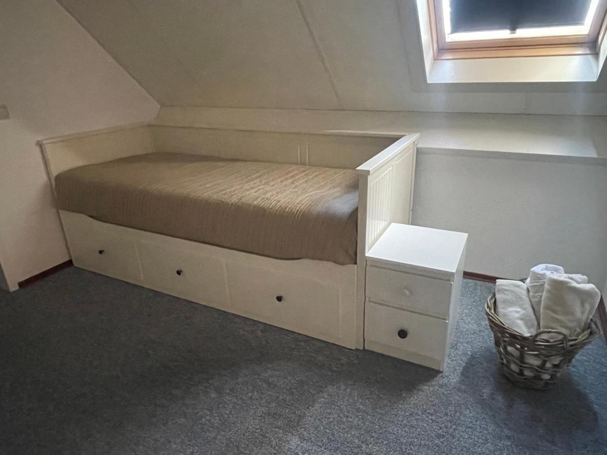 Heel Freistehendes Ferienhaus Am See Naehe Roermond מראה חיצוני תמונה